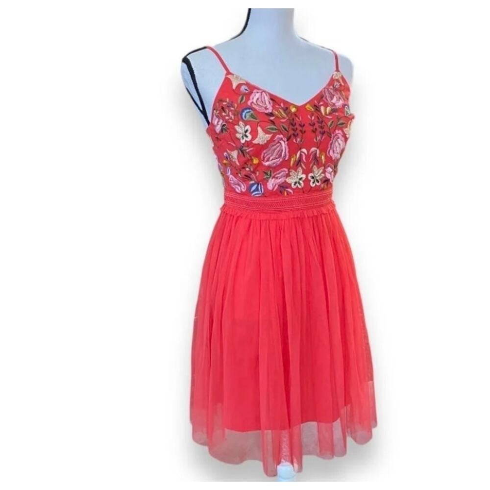 French Connection Geona Strappy Tulle Dress Sz 4/S Red Multi Floral Embroidered